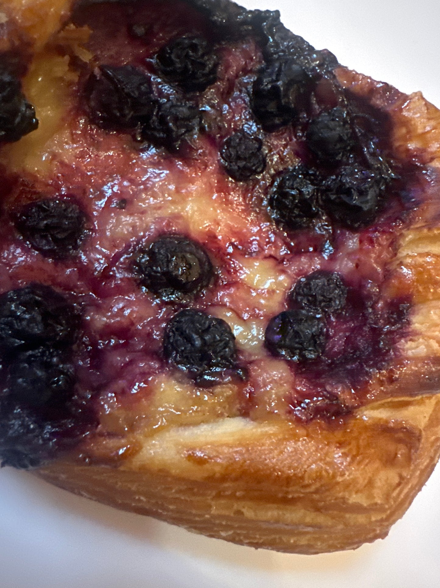 LEMON AND BERRY PASTRY