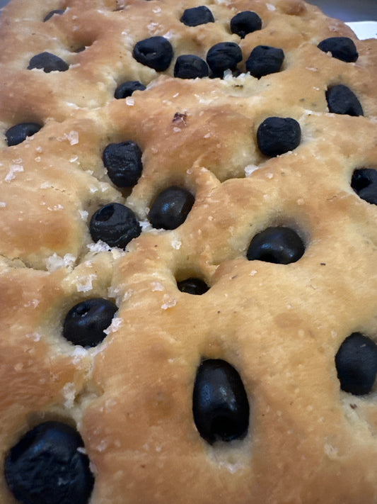 BLACK OLIVE FOCCACIA