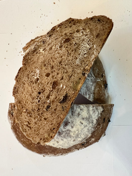 WALNUT AND RAISIN